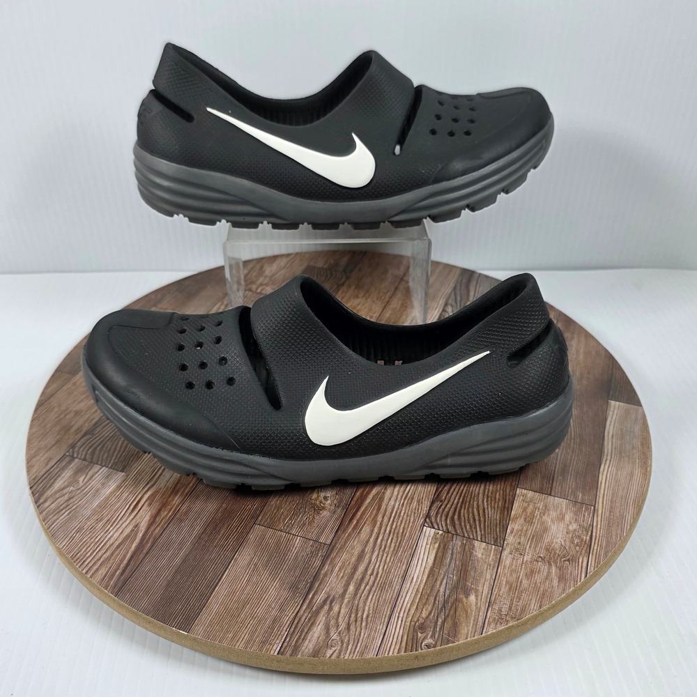 Nike‎ Benassi Solarsoft Water Shoe Slide Sandals M7/W8 Black Walking Beach